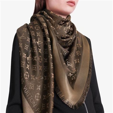 how to wear louis vuitton shawl|Louis Vuitton monogram shawl.